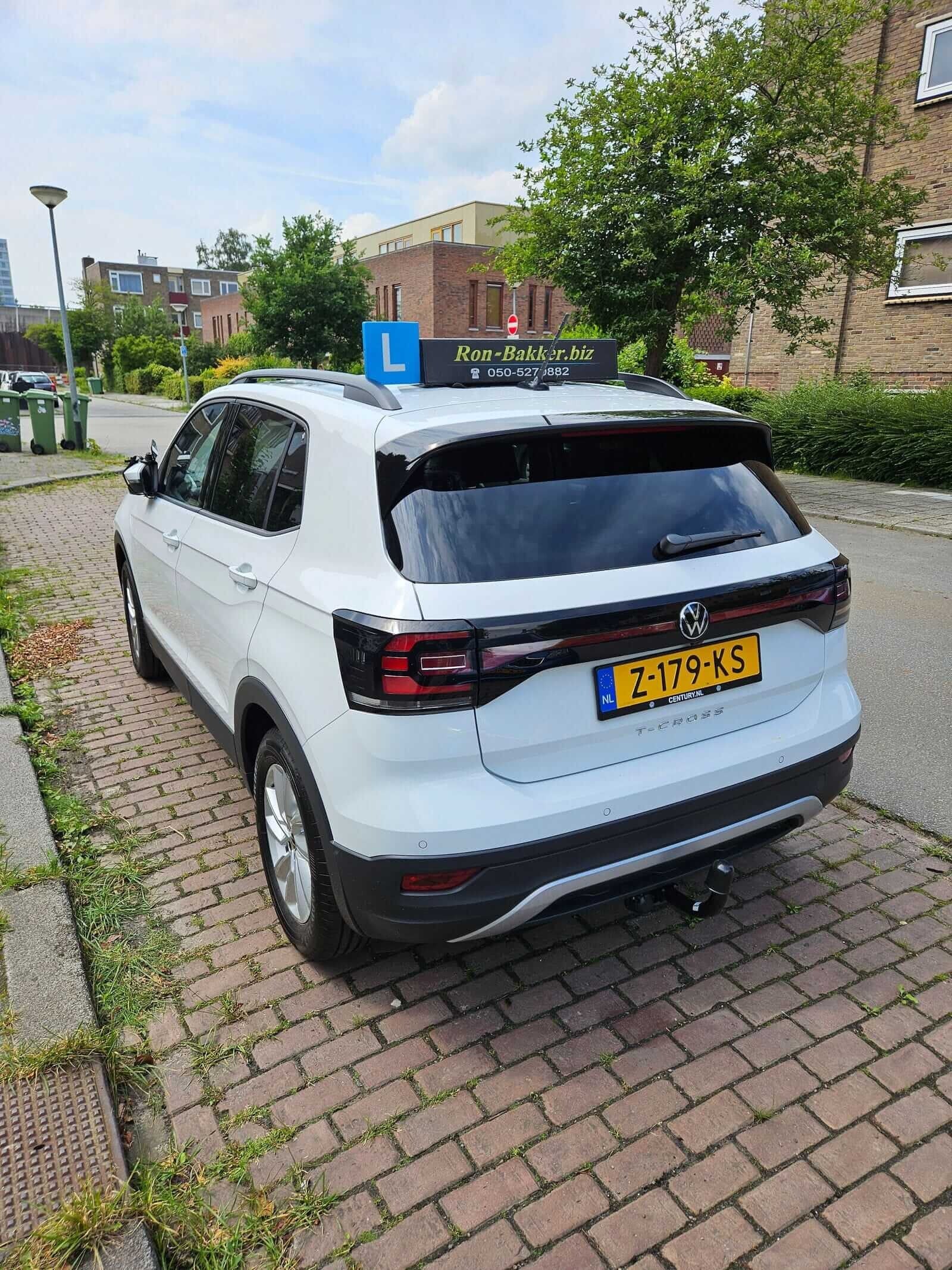 Autorijles in Groningen bij Ron Bakker Rijschool