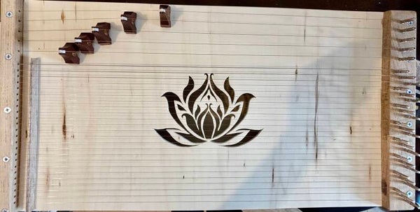Monochord Lotus 1 en Mi bémol