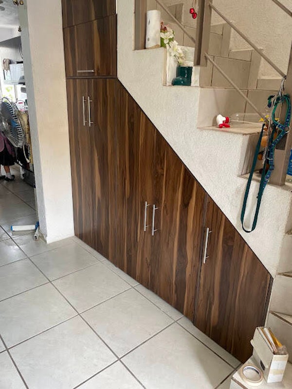 PUERTAS ESCALERAS