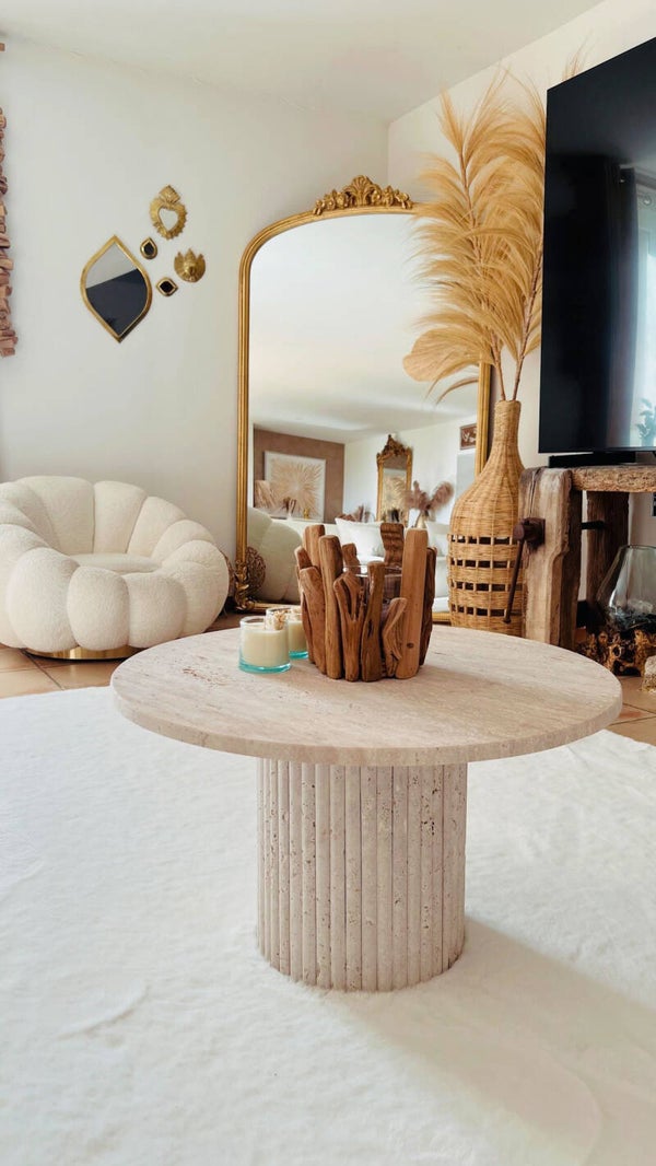 TABLE EN TRAVERTIN
