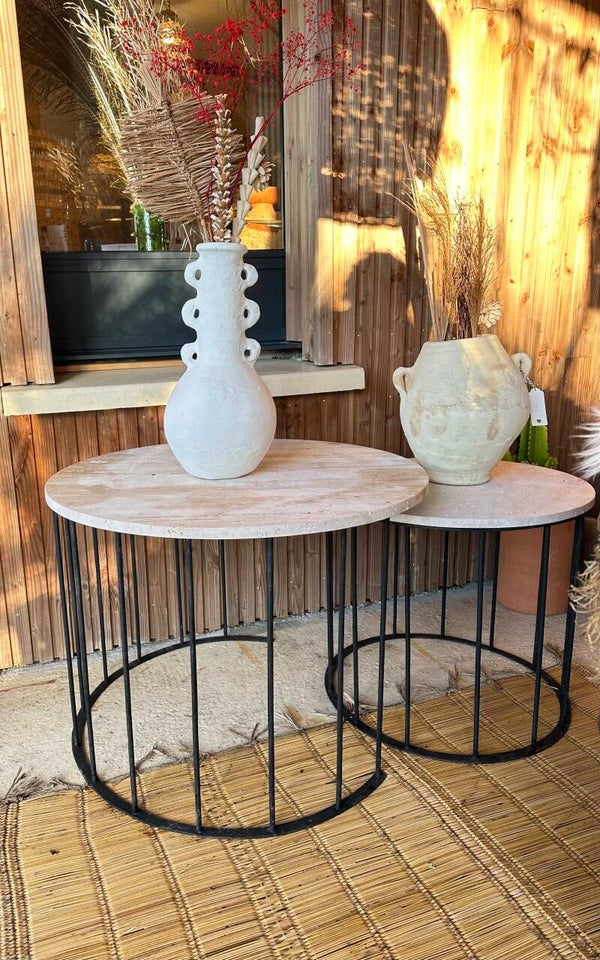 TABLES GIGOGNES EN TRAVERTIN