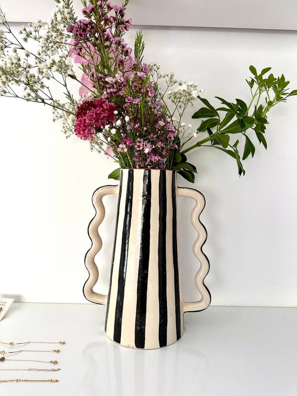VASE EN CÉRAMIQUE