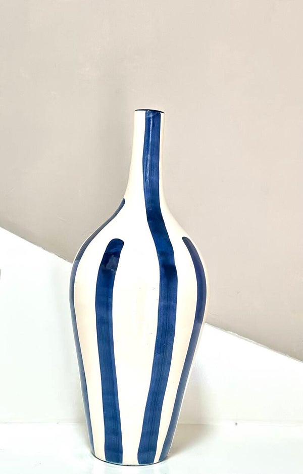 VASE  EN CÉRAMIQUE