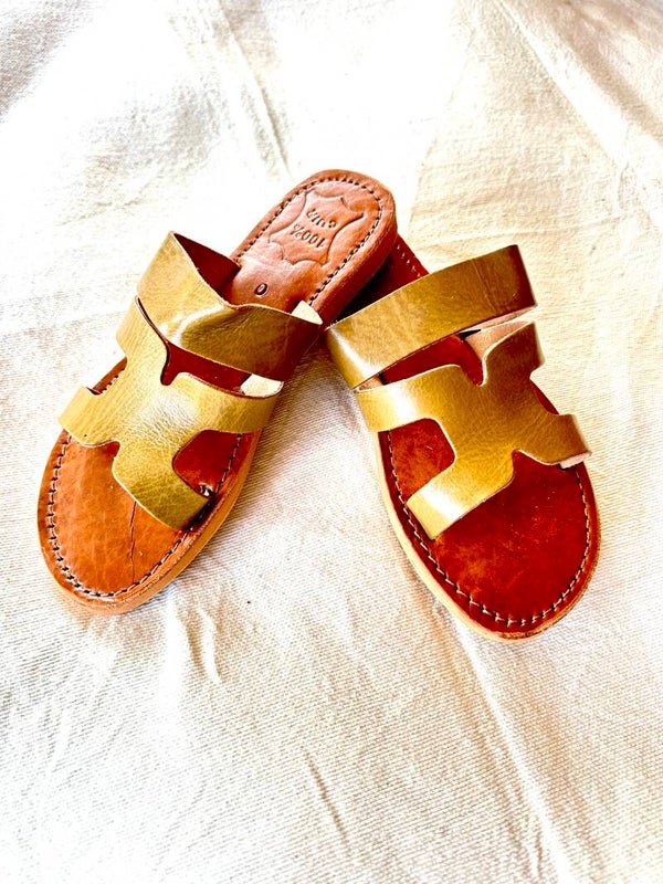 SANDALES KAKI