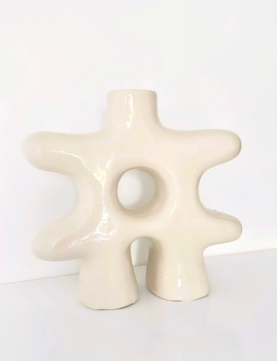 VASE EN CÉRAMIQUE