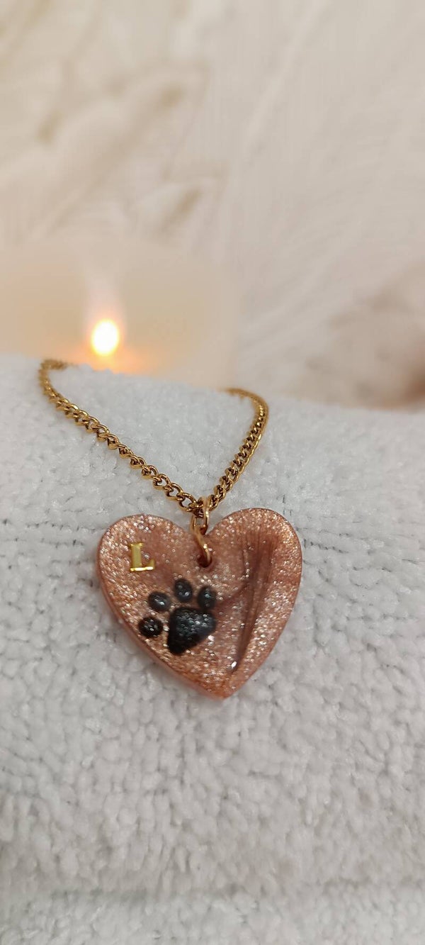 Collier résine avec inclusion personnalisée (sur commande)
