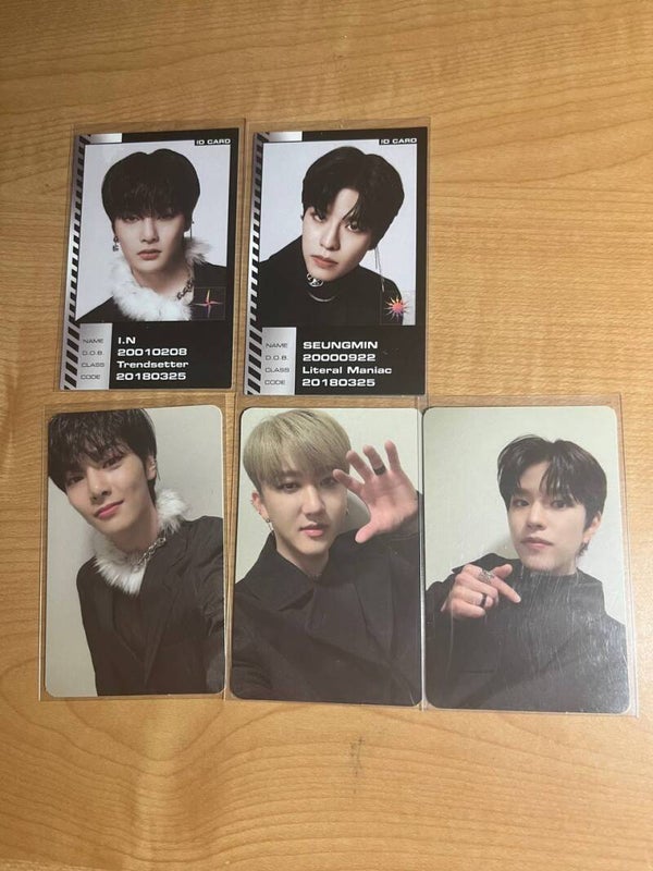 Stray Kids official pc ODDINARY