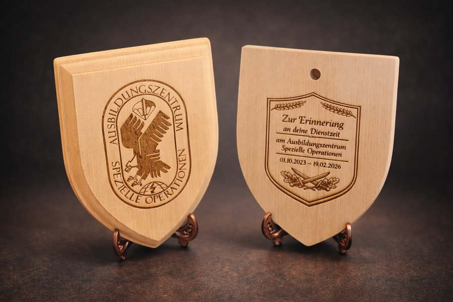 Graviertes Wappen als persönliches Abschiedsgeschenk
