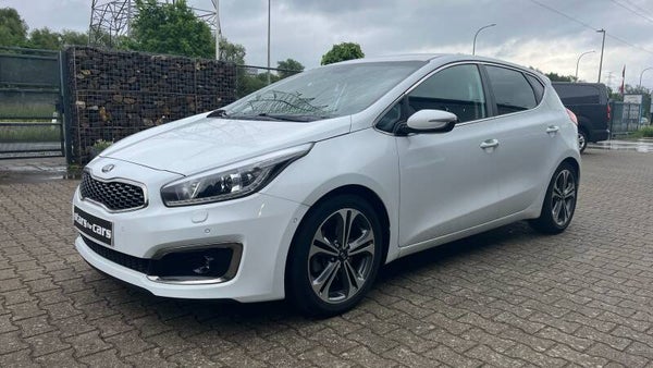 KIA cee'd 1.6 GDI DCT Sport!