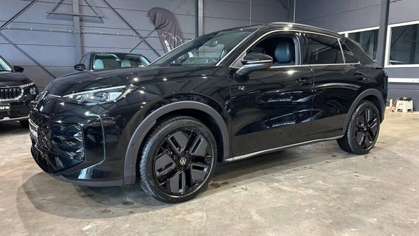 Volkswagen T-Roc 1.5 eTSI R-Line DSG7 Black pack - Nieuw!