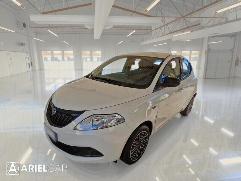 Lancia YPSILON 1.0 FireFly 70cv Hybrid Oro 5 PORTE