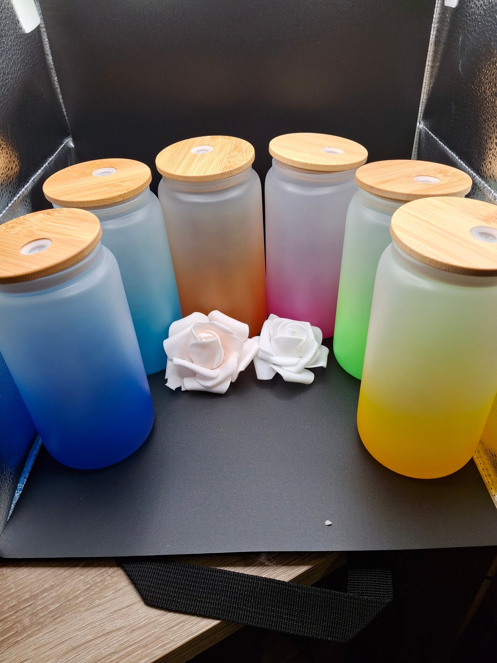 Bunte Milchgläser