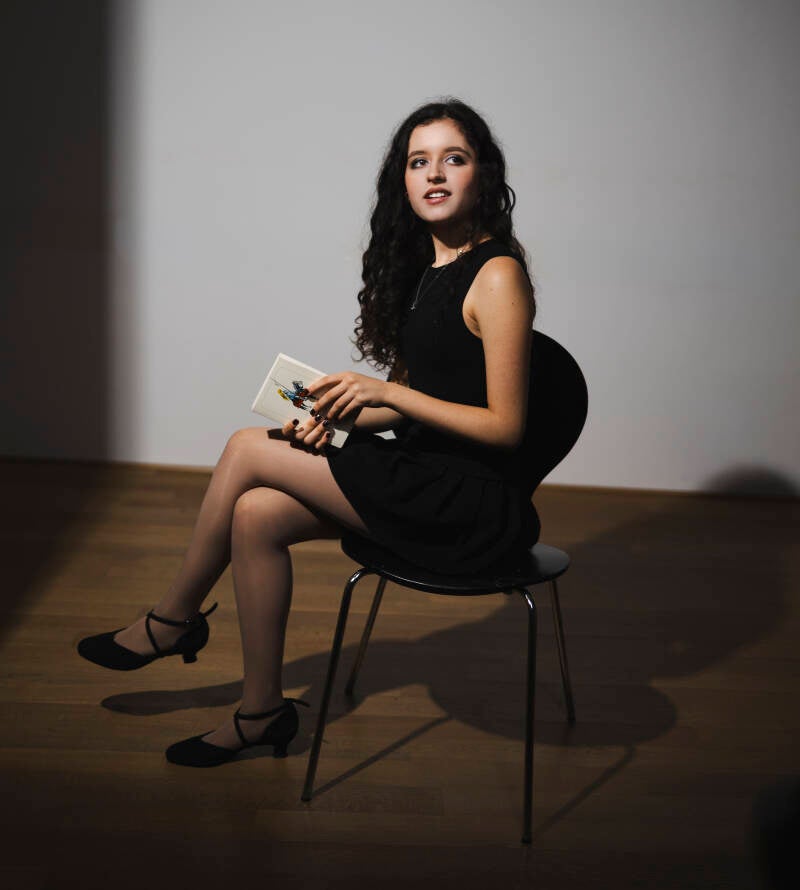 julia-kuba-b-12-standard-g7es6j.jpg