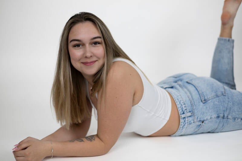 julia-kuba-b-15-standard-ogzdw7.jpg