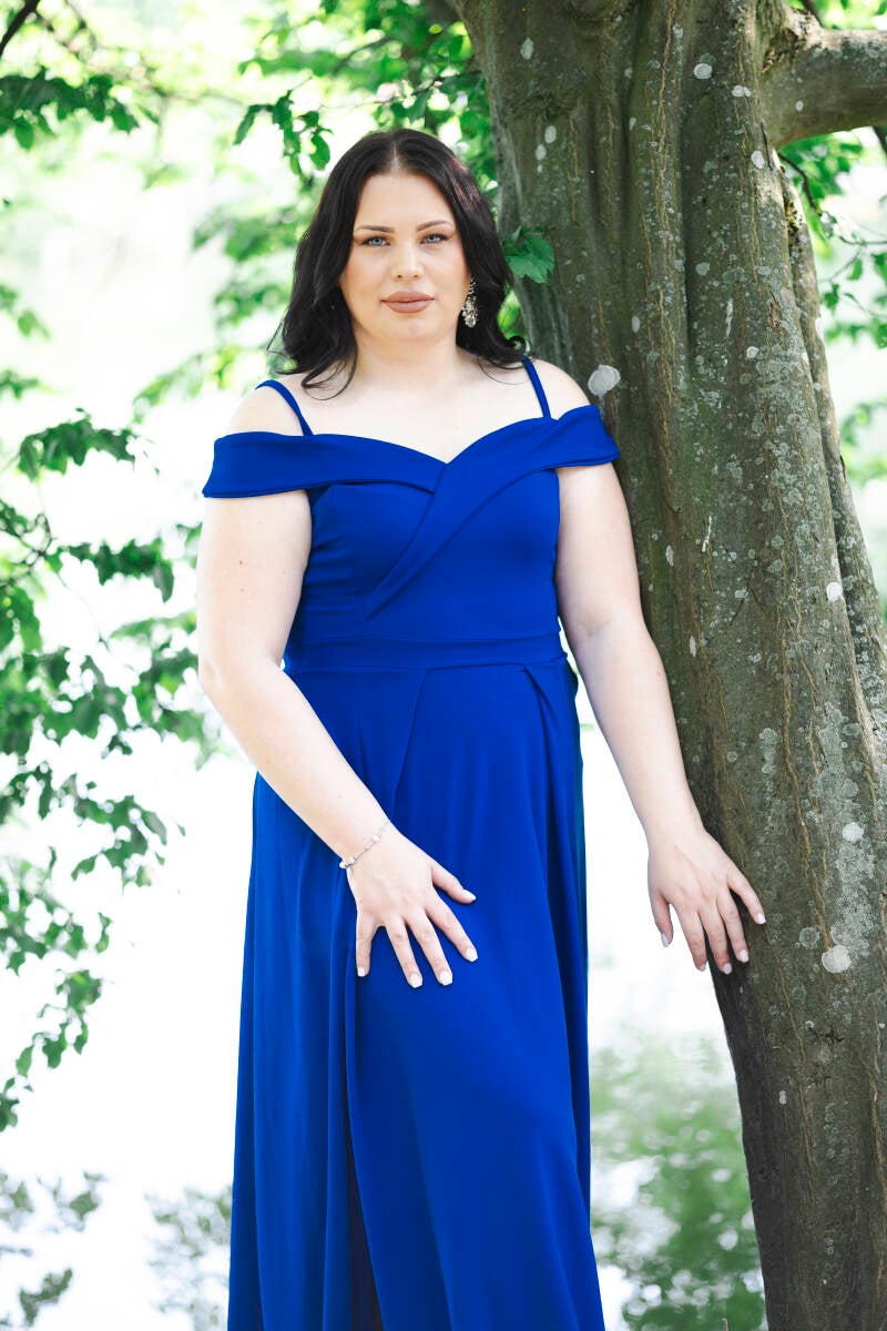 julia-kuba-b-16-standard-cwpm9p.jpg