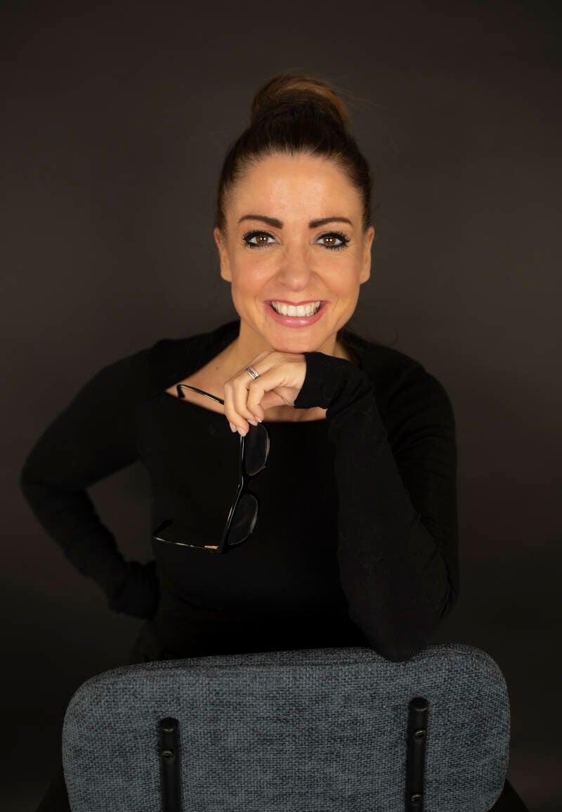 julia-kuba-b-16-standard.jpg