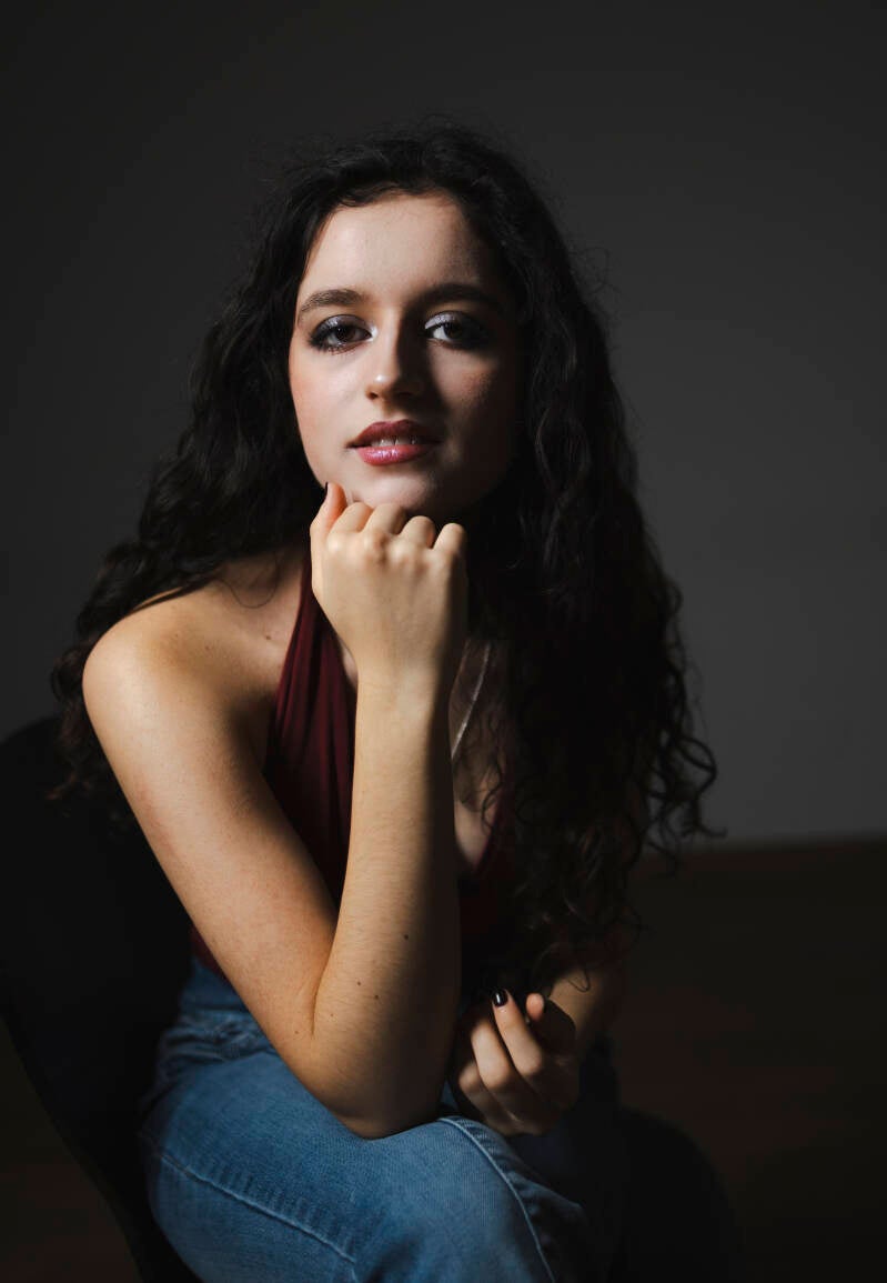 julia-kuba-b-2-standard-oq4biv.jpg