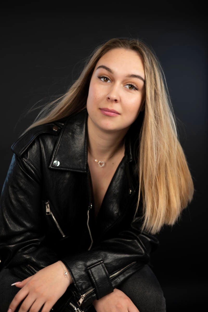 julia-kuba-b-49-standard-43hi1l.jpg