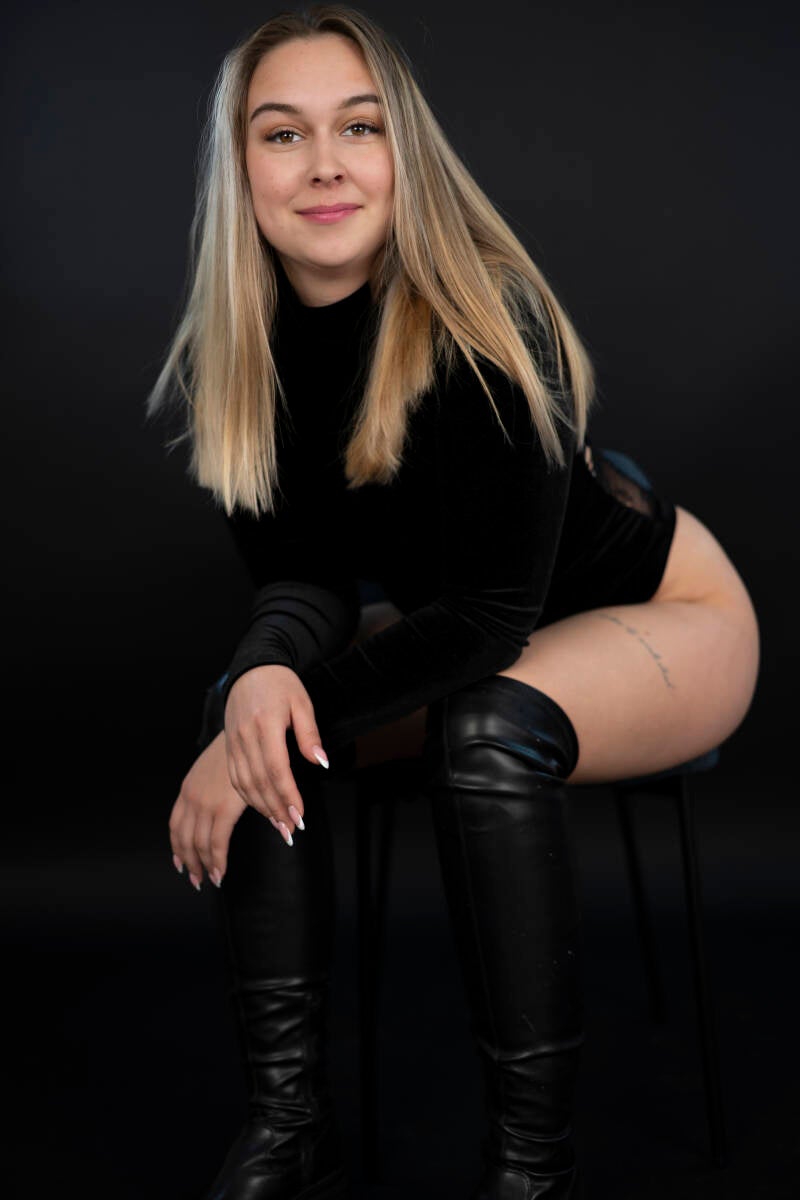 julia-kuba-b-53-standard.jpg
