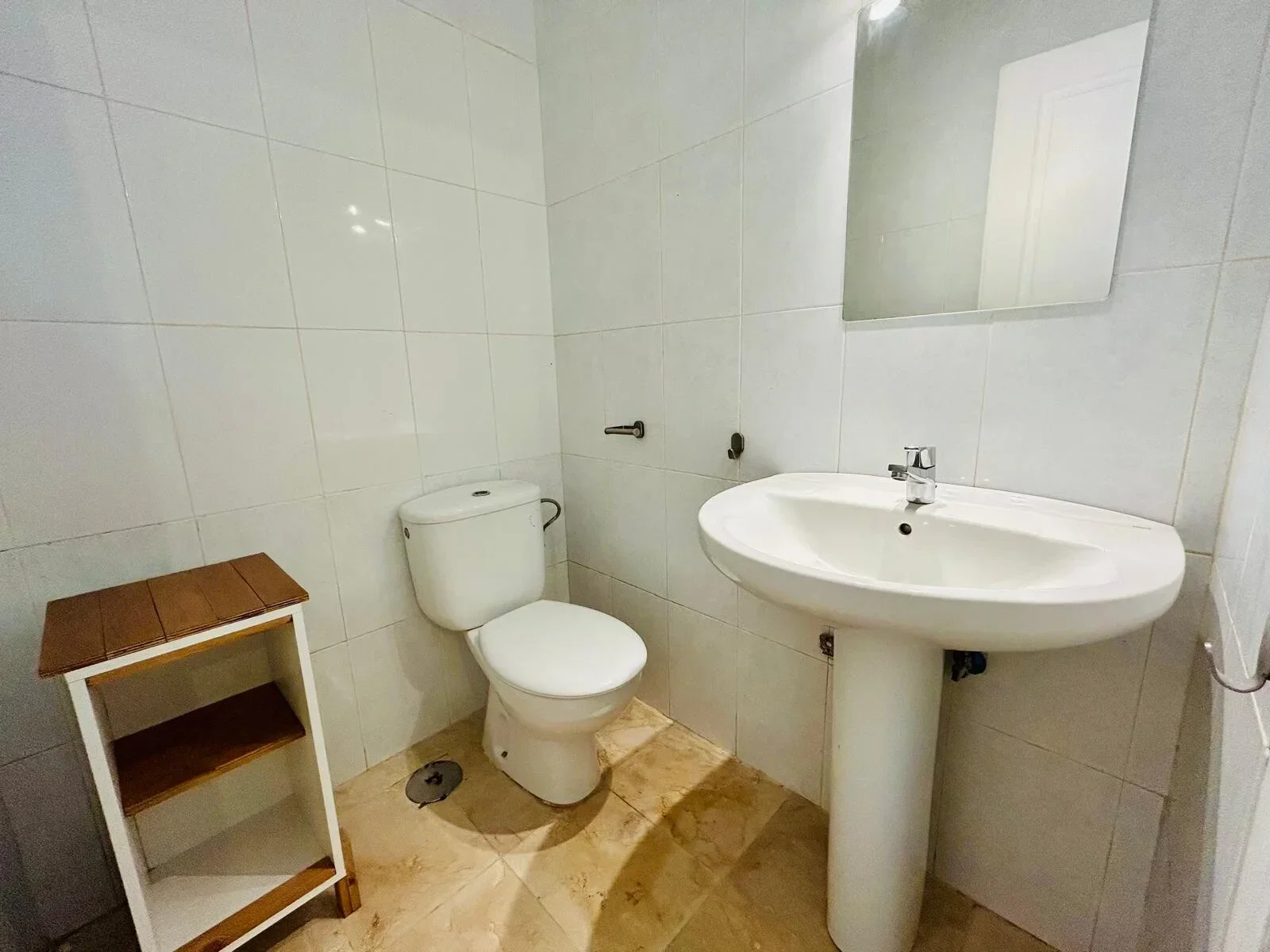 9f6c4376-fc8b-406e-88a3-cc0f5e76a0cd-high-standard.webp