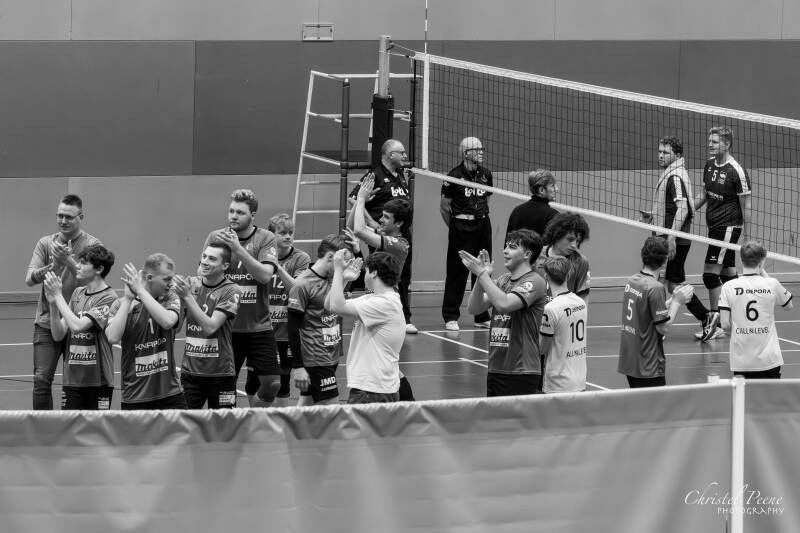 volley-heren-dames-b-november-2024-152-standard-7qe9p5.jpg