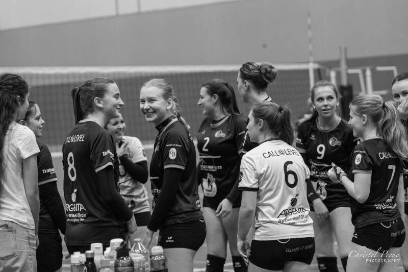 volley-heren-dames-b-november-2024-53-standard.jpg