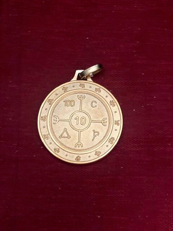 PMD011 PENTACLE DE DESENVOUEMENT DORE