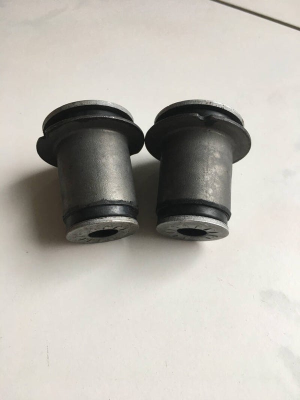 Ophangrubber set bovenste draagarm