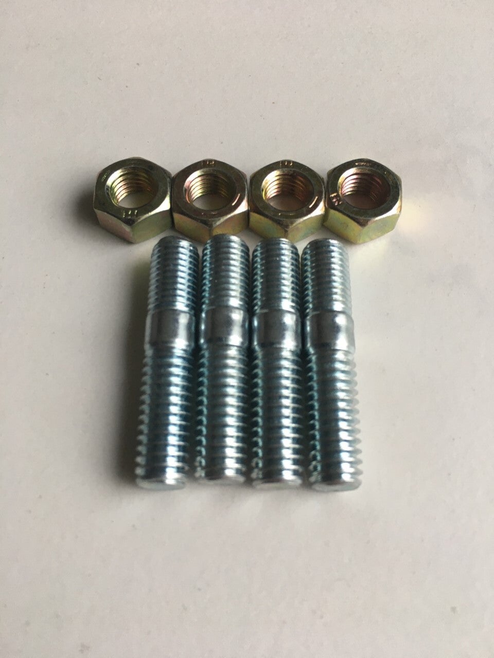 Set studs + moeren headers