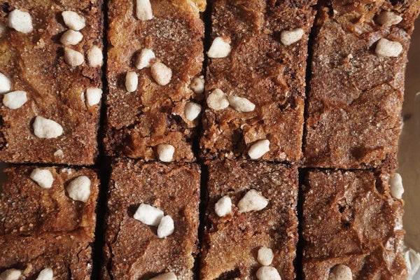 Cinnamon crunch brownies