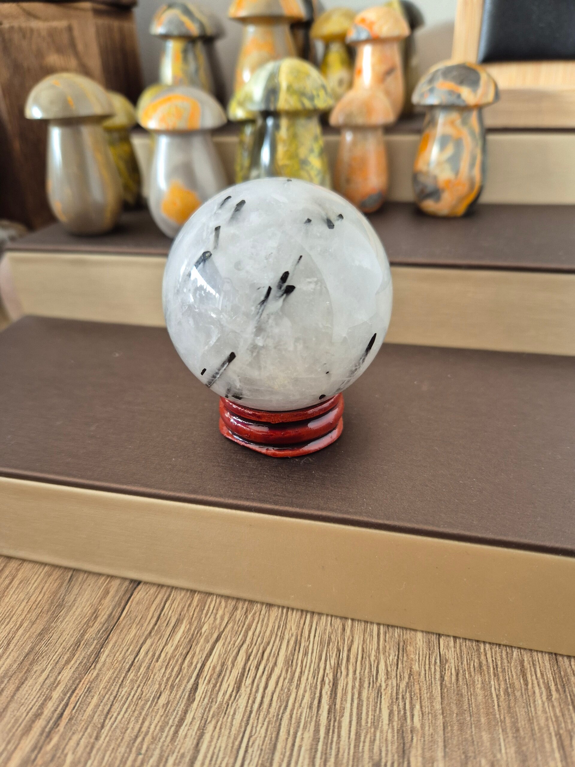 Zwarte toermalijn in kwarts bol