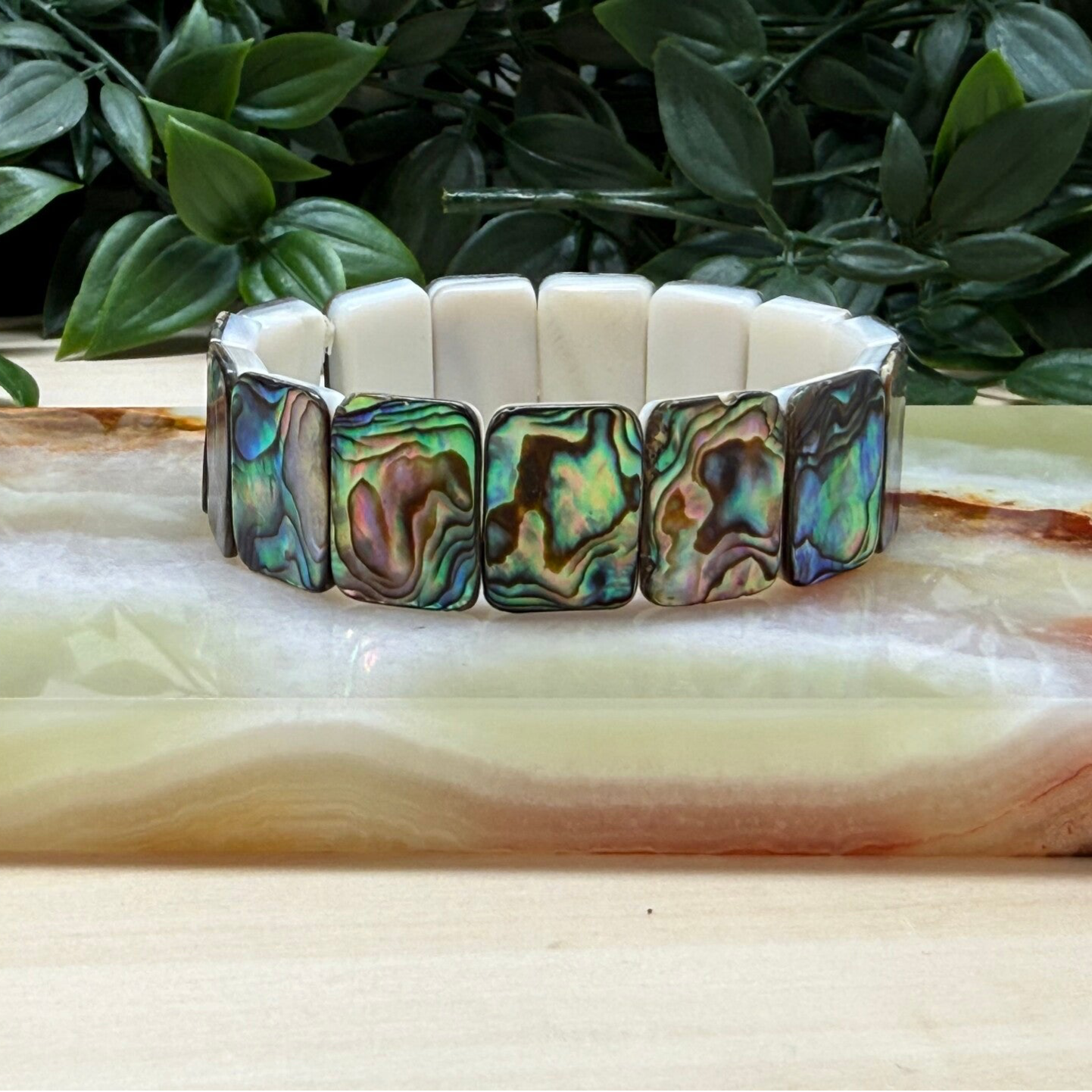 Abalone / zeeoor / venusschelp soft bangle (18 mm)