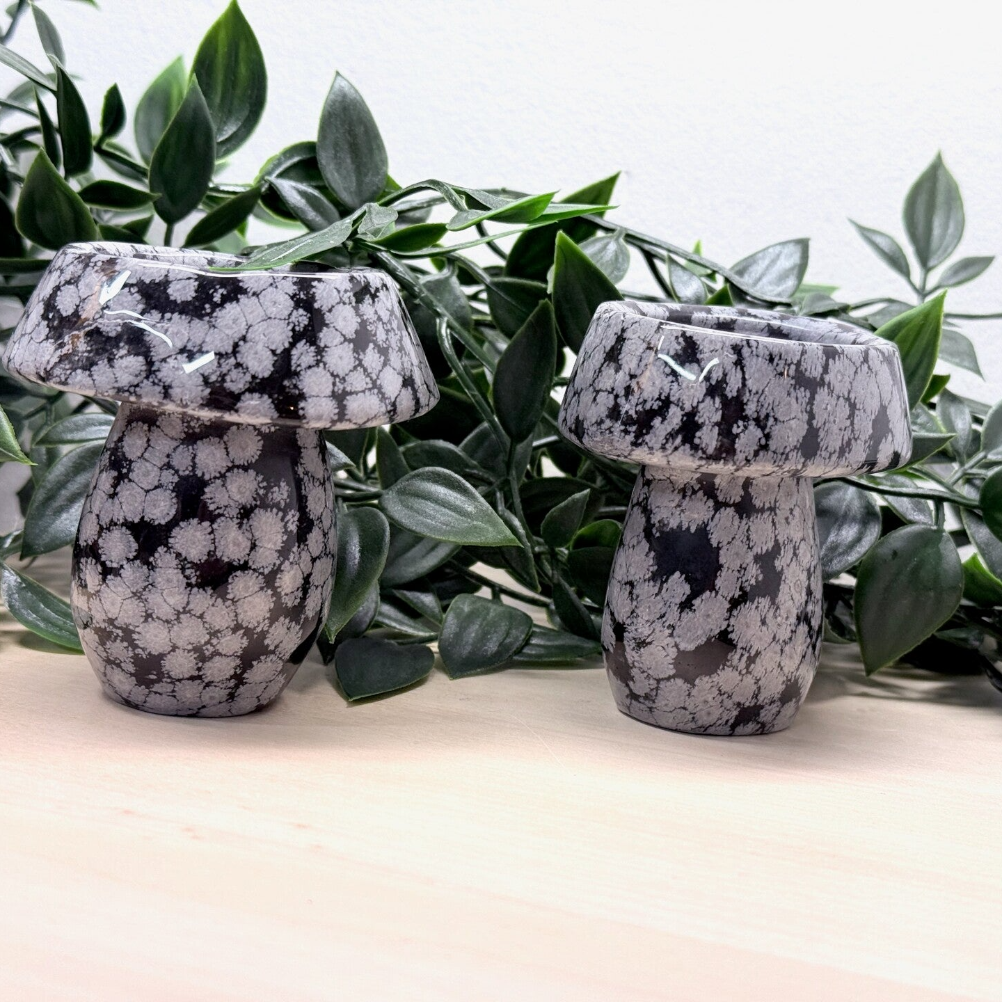 Obsidiaan sneeuwvlok paddenstoelen kaarsenhouder