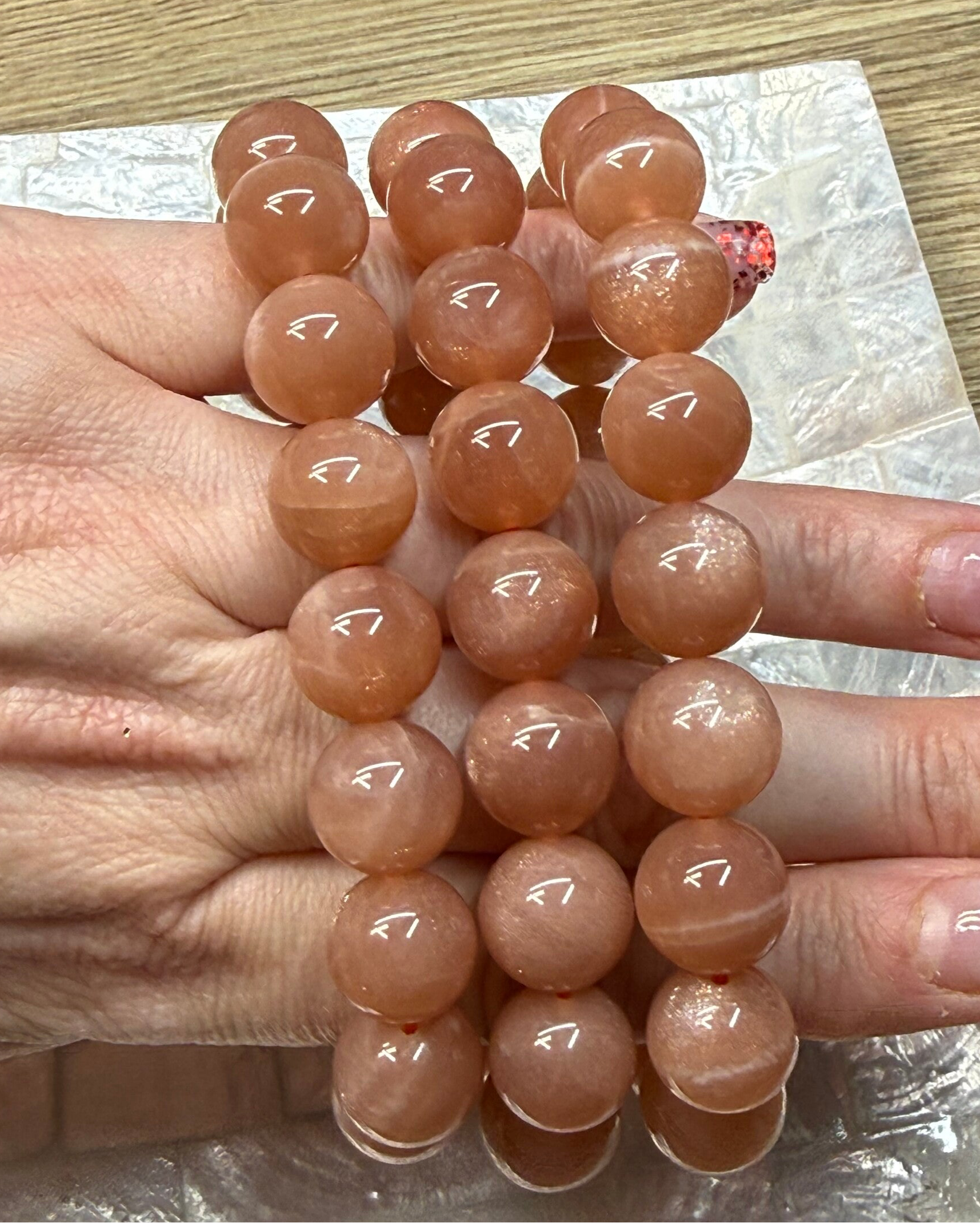 Perzik maansteen armband 13 mm