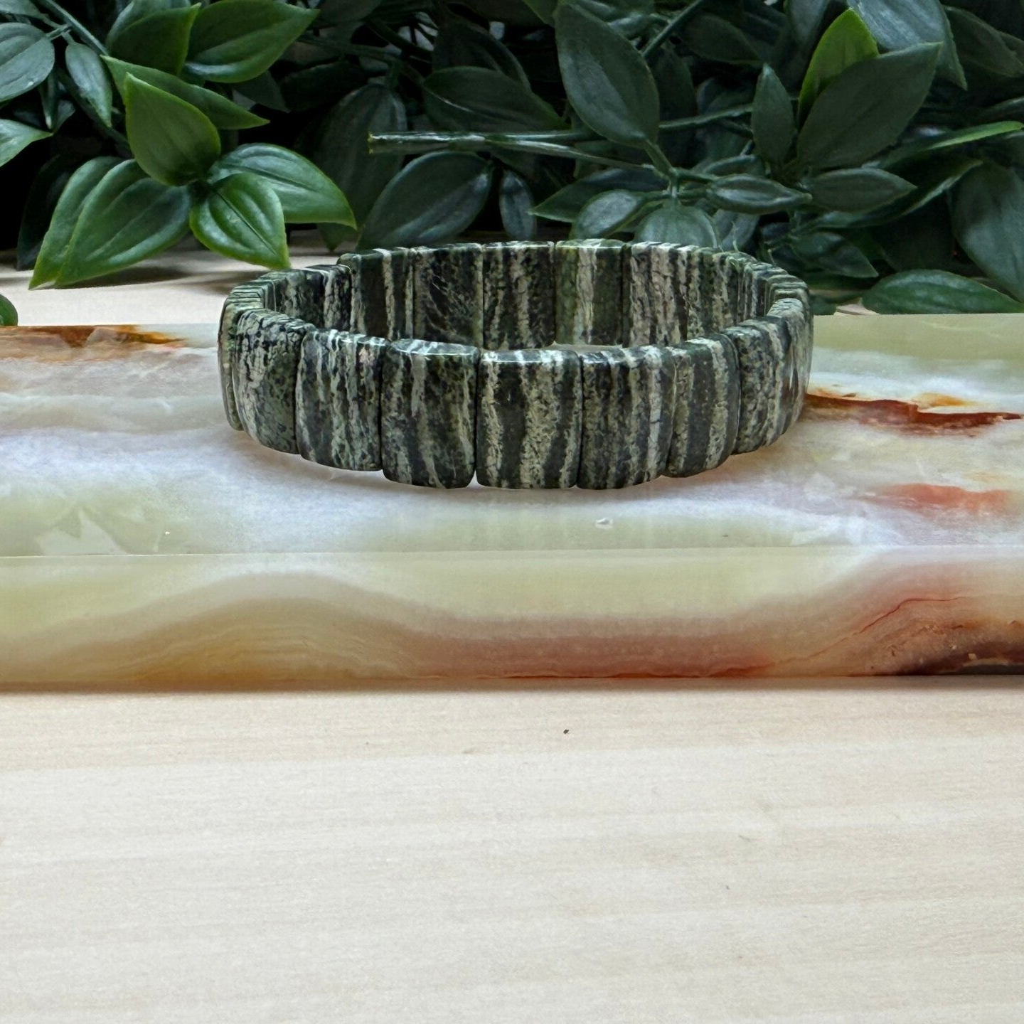 Zebra jaspis groen soft bangle (14 mm)