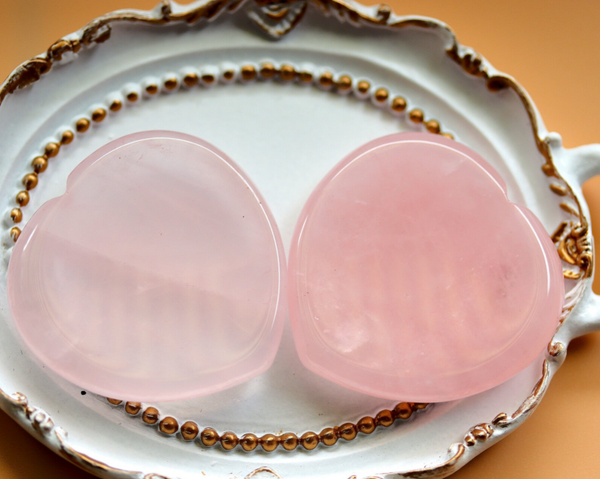 Worry stone rozenkwarts hartvormig