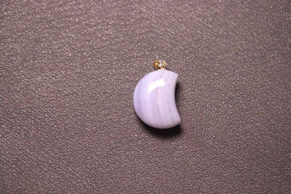 Blue lace agaat maan 3