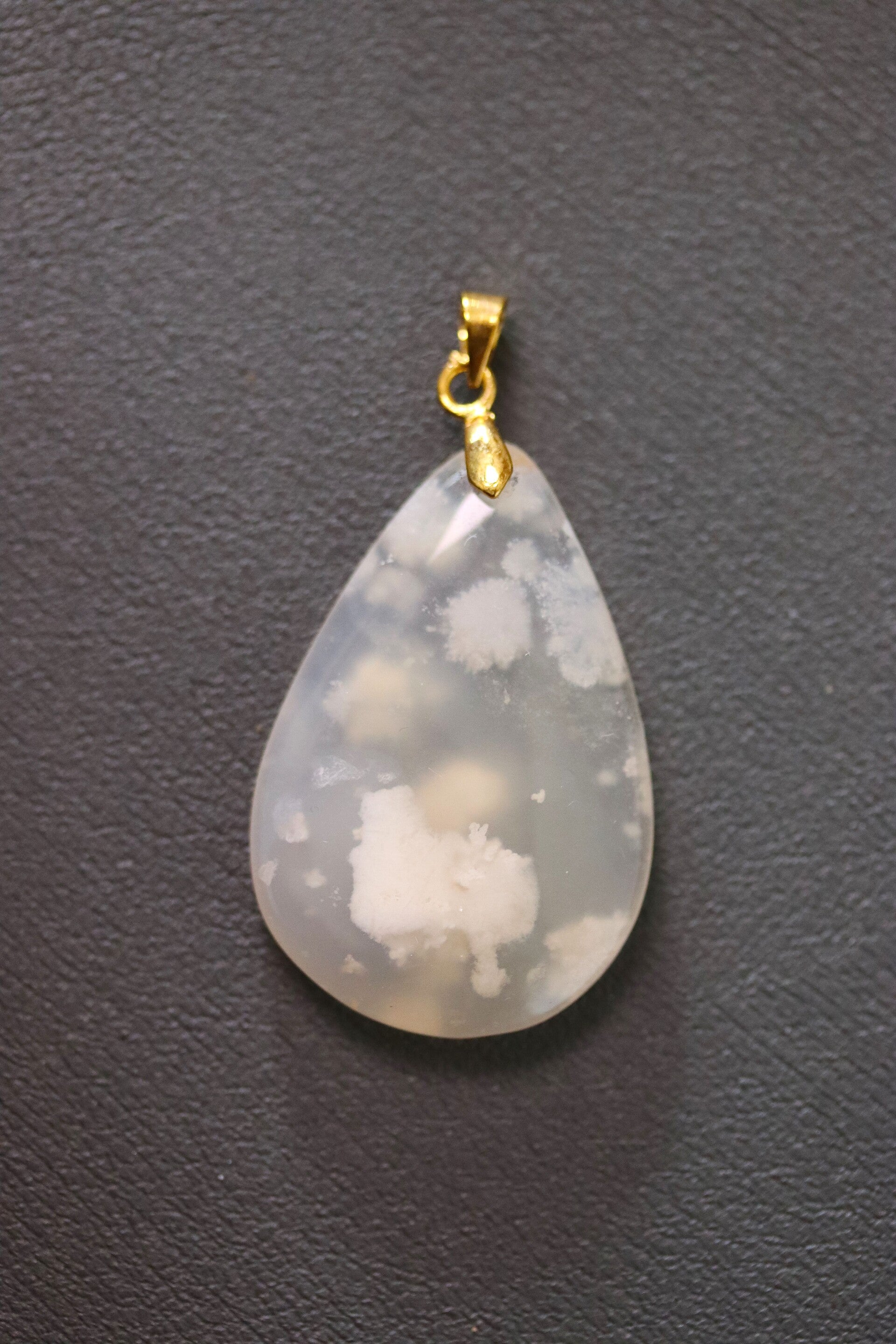 Bloemagaat hanger druppel 8