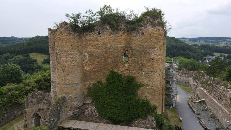 Chateau Theux