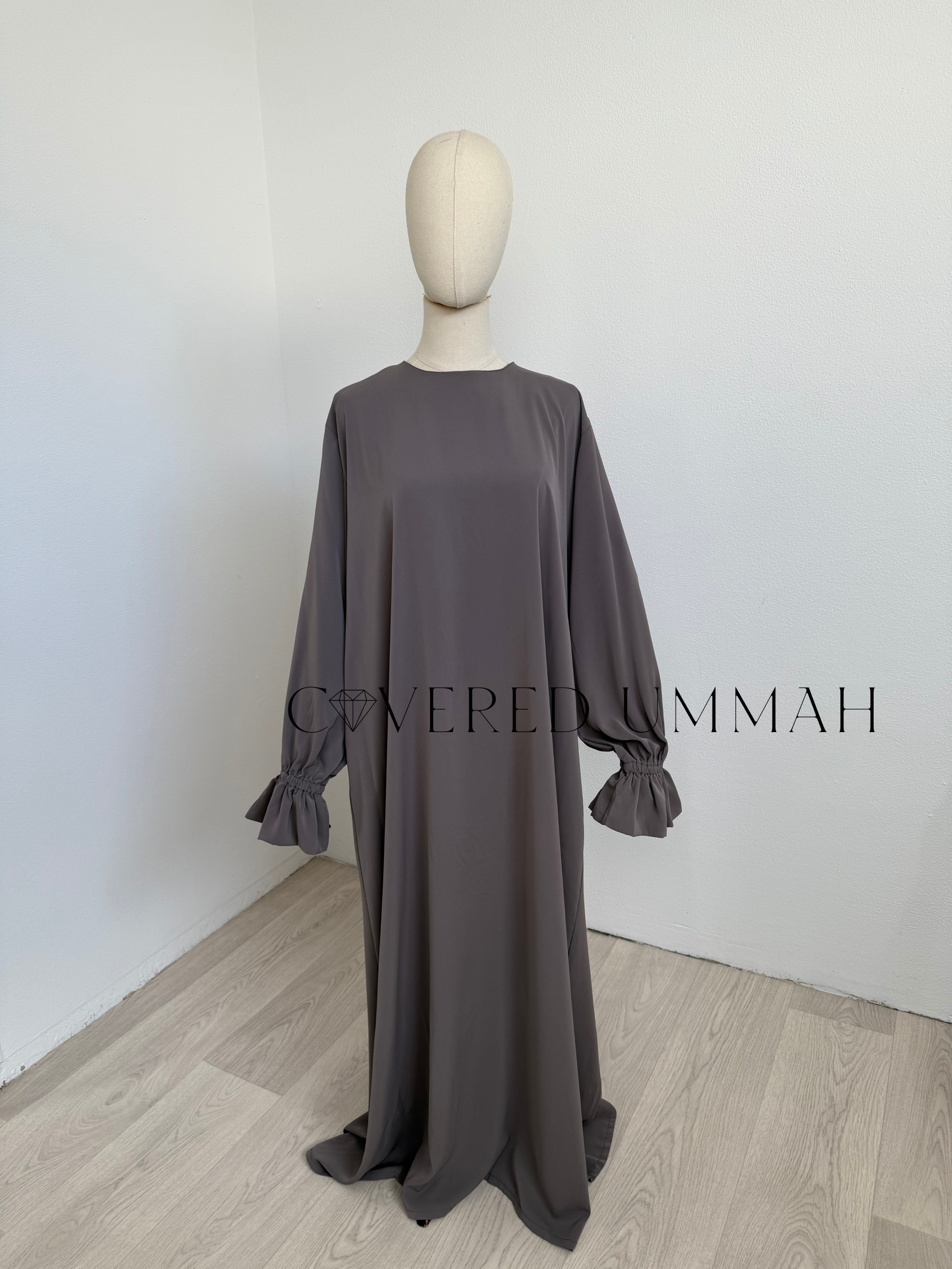 Sarah Abaya ‘Dark Taupe’