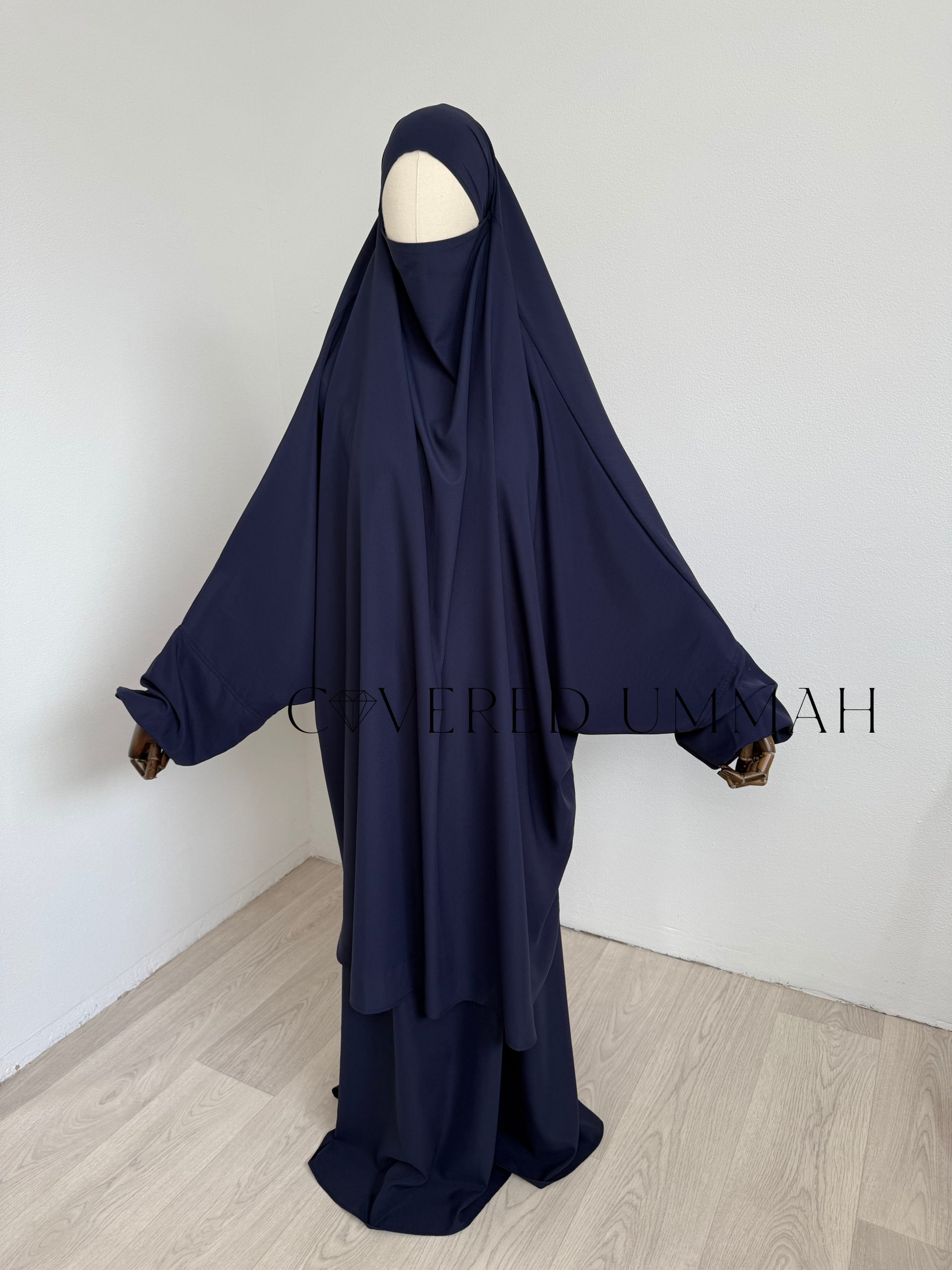 Jilbaab Medina Silk ‘Dark Blue’