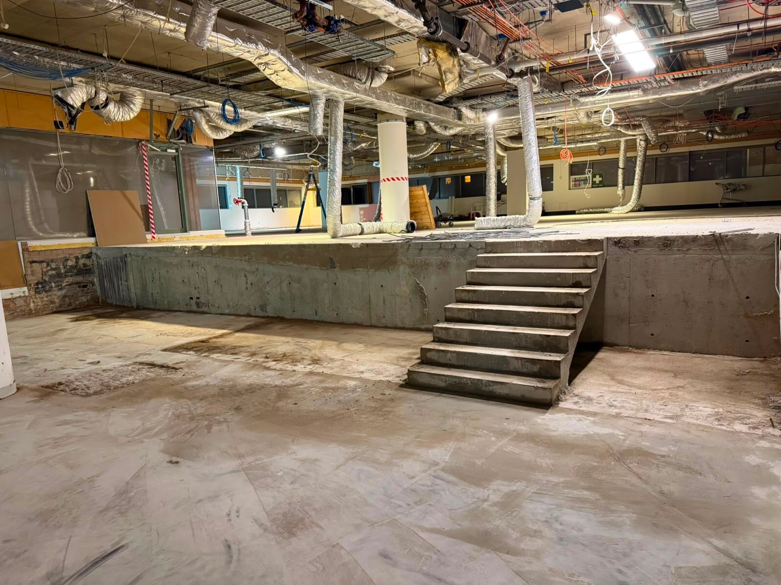Detailed commercial demolition