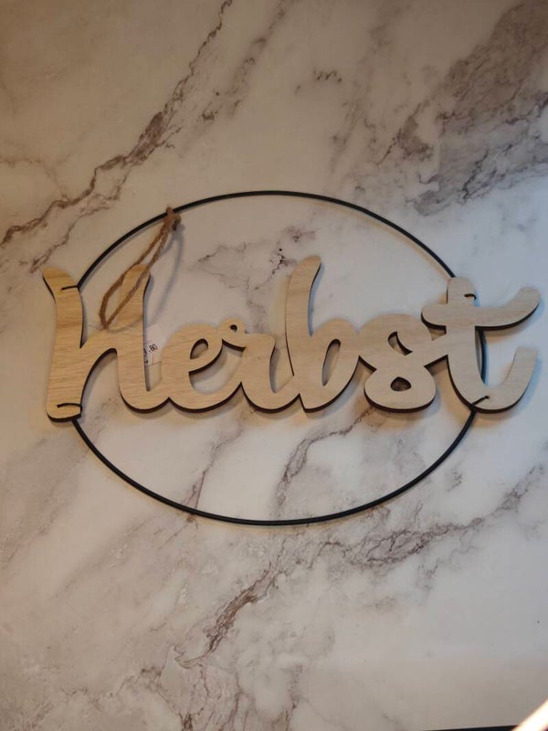 Metallring mit Schriftzug "Herbst" Fensterbild