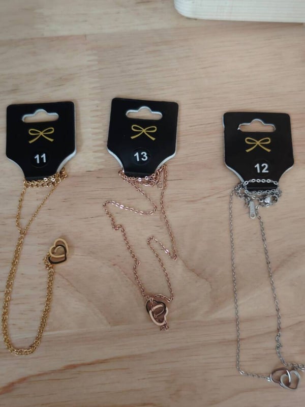 verschieden Halsketten aus Rosegold Edelstahl versilbert oder vergoldet