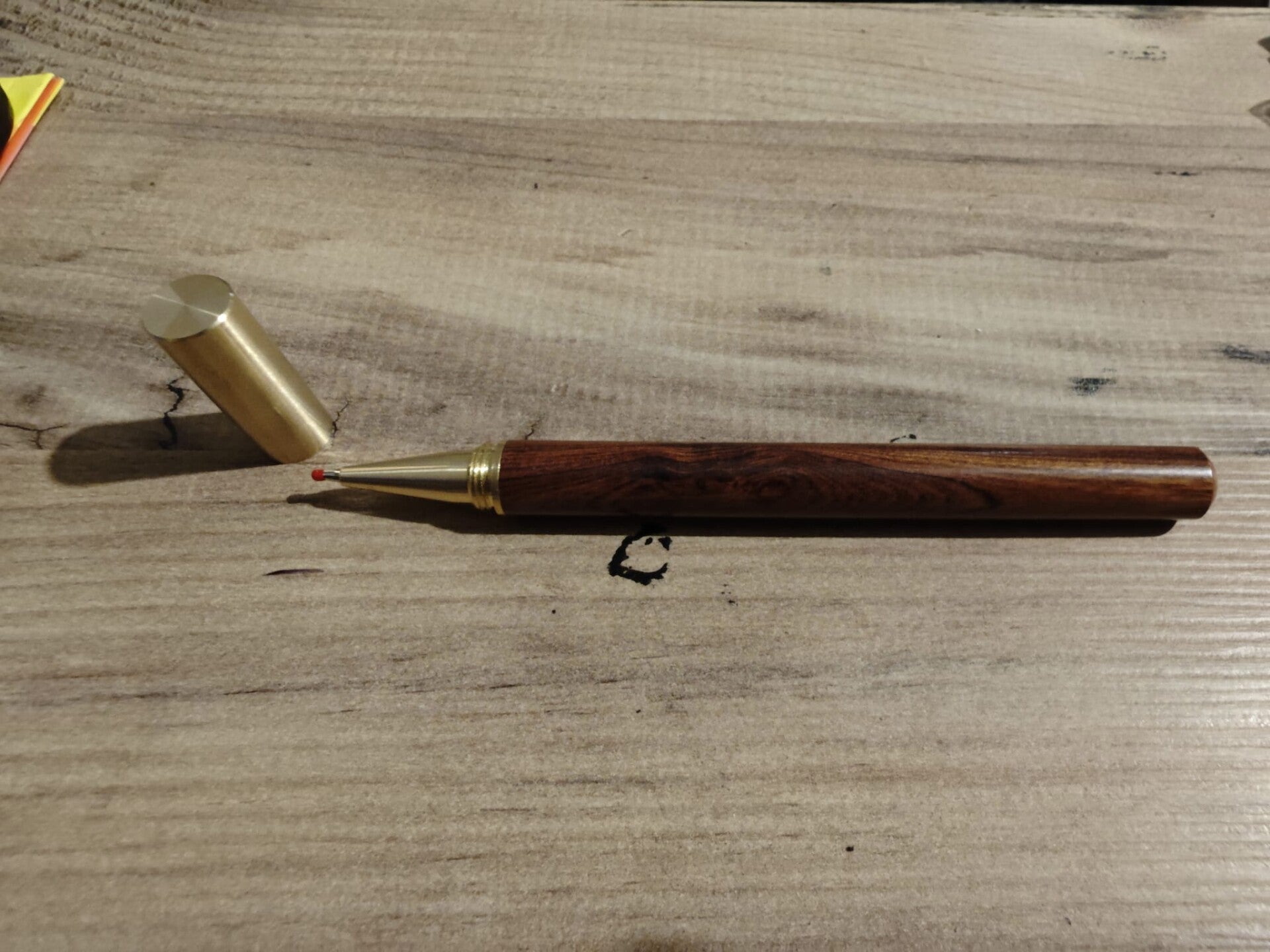 Schreiber in Edeler Holzoptik mit Gravur