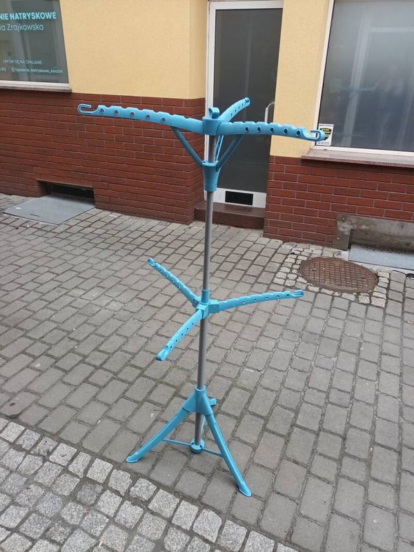 Pionowy wieszak na pranie