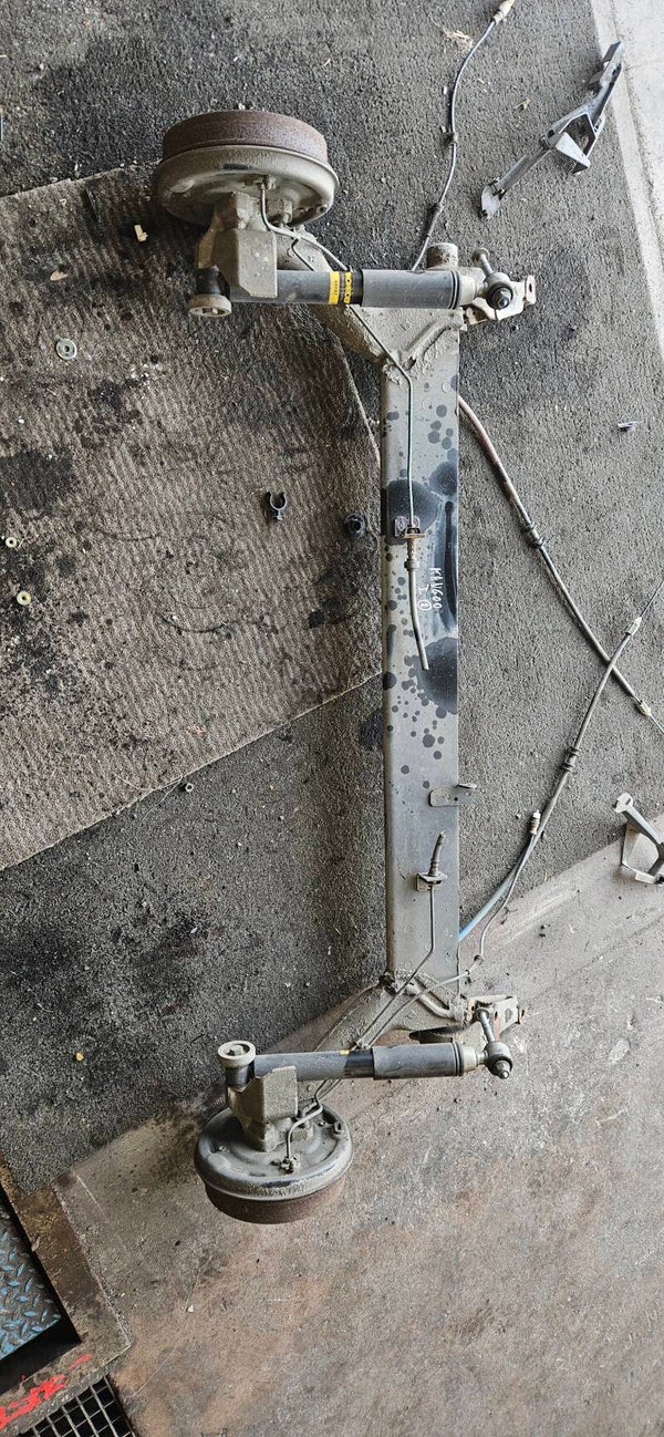 Train arriere kangoo 1 phase 2