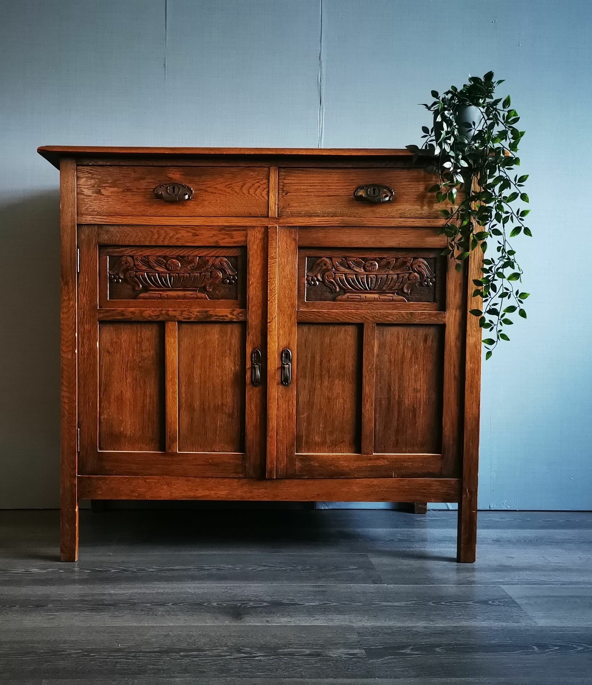 Onbeschilderde meubelen