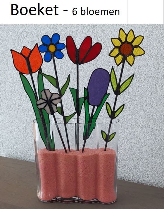 divers glas in lood tiffany