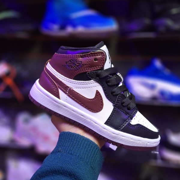 JORDAN RETRO 1 JR